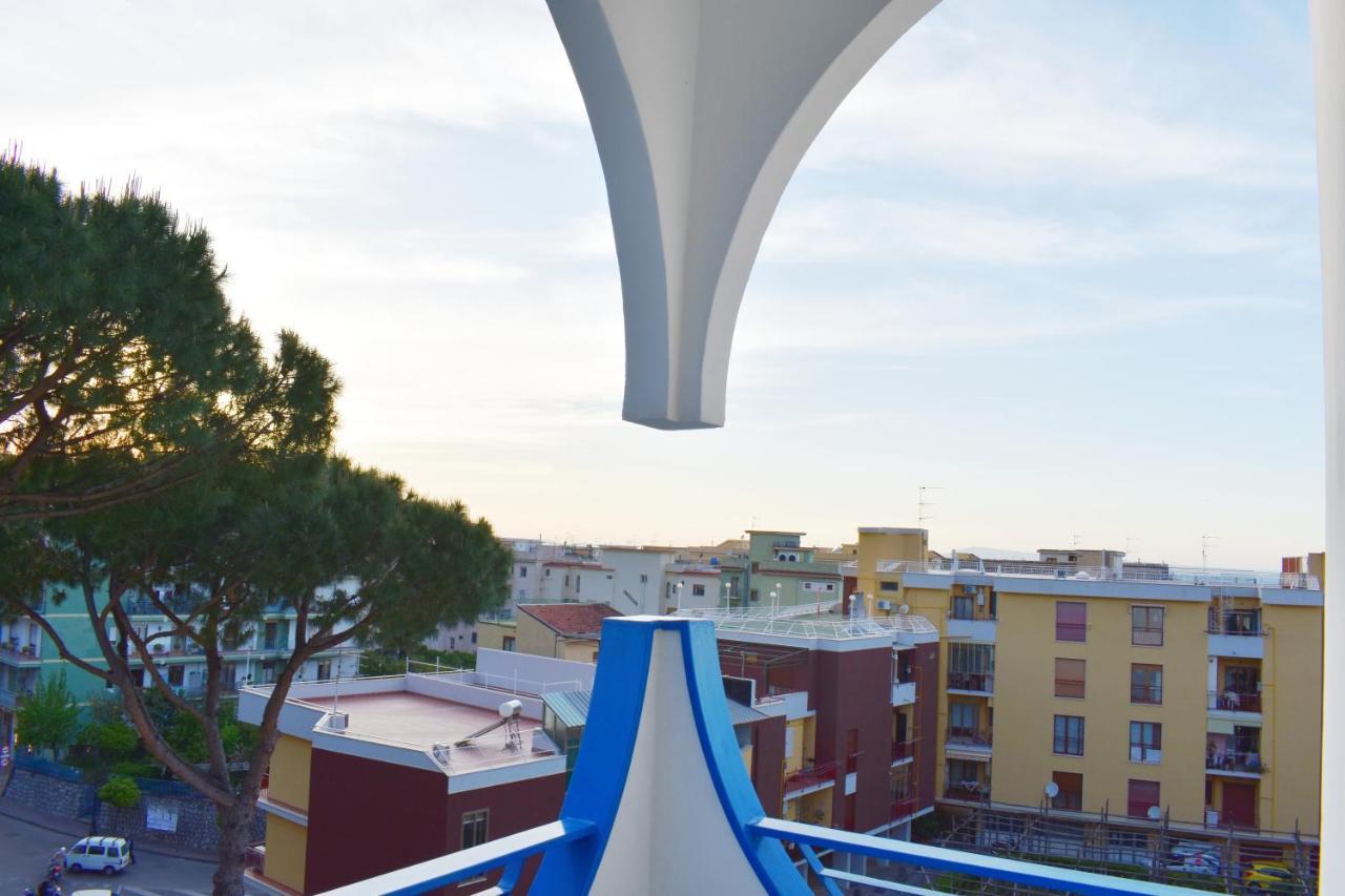 Lume Art Apartment B&B Sorrento Exteriör bild